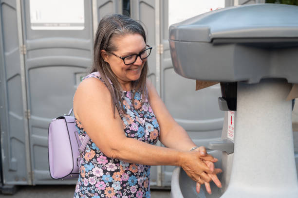 Best Porta potty delivery and setup  in High Springs, FL